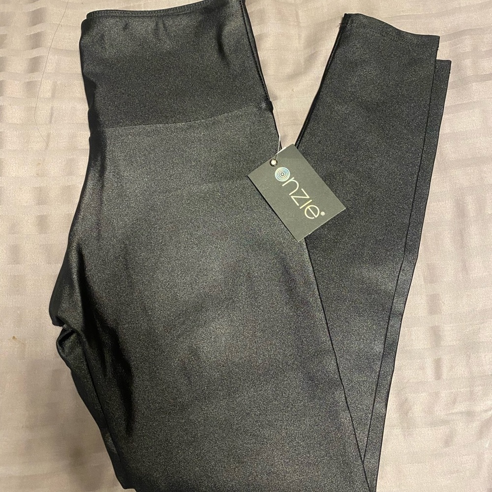 ONZIE black high rise liquid leggings size S/M BRAND NEW WITH TAGS NEVER WORN